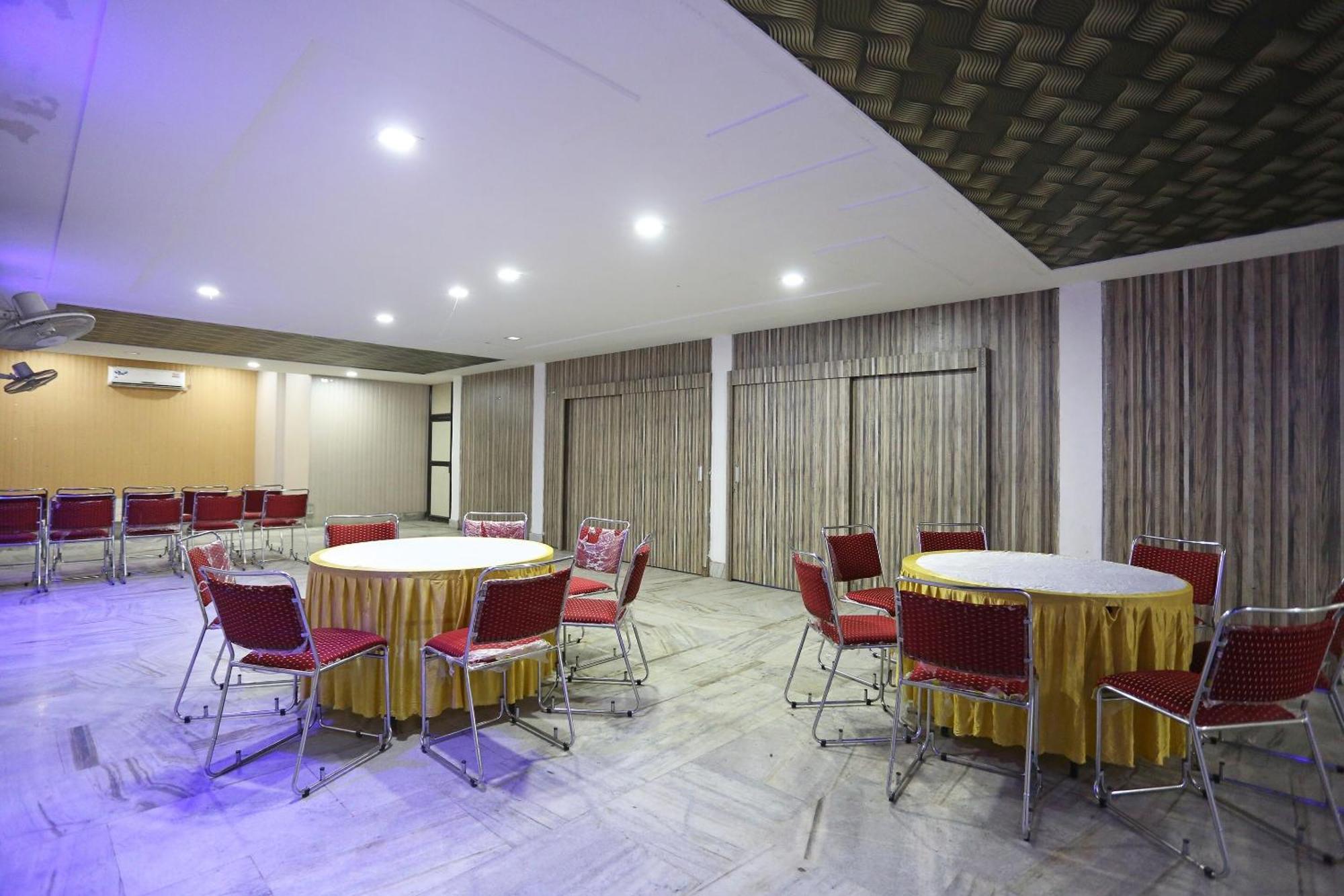 Hotel O Kanha Continental อัครา ภายนอก รูปภาพ